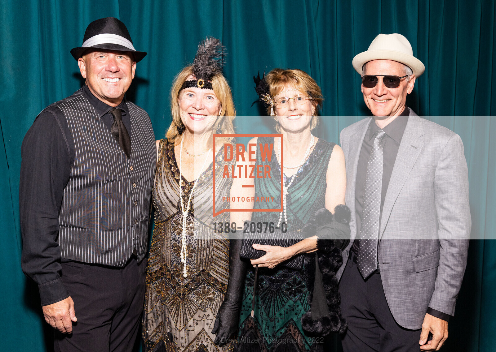 David Cropper, Joni Cropper, Mary Hynes, Marc Tessier-Lavigne, A.C.T All Hallows’ Gala 2022, August Hall. 420 Mason Street, San Francisco, CA 94102 US, October 28th, 2022, Photo #1389-20976-0 David Cropper, Joni Cropper, Mary Hynes, Marc Tessier-Lavigne, Photo #1389-20976-0