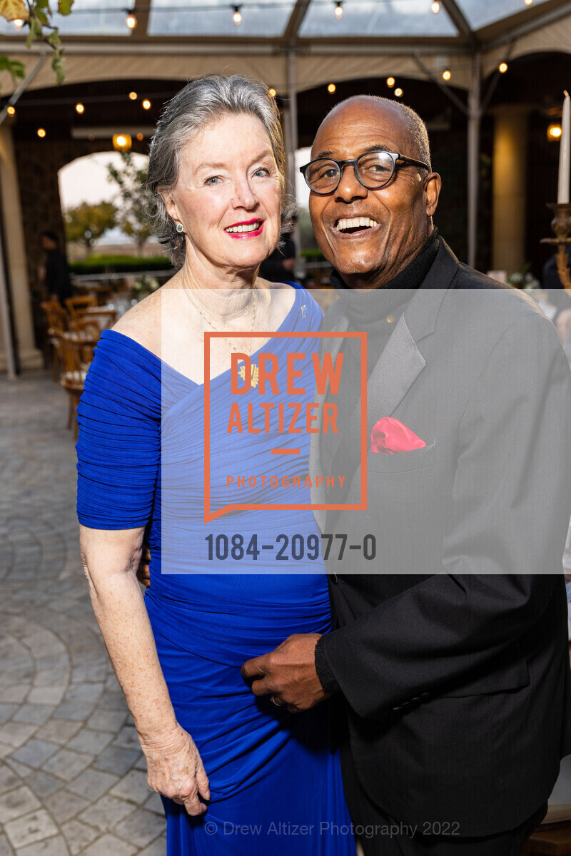 Meredith Griffin, Noah Griffin, A Night in Tuscany NBCC's Annual Fall Gala 2022, Jacuzzi Family Vineyards. 24724 Arnold Dr, Sonoma, CA 95476 US, October 29th, 2022, Photo #1084-20977-0 Meredith Griffin, Noah Griffin, Photo #1084-20977-0
