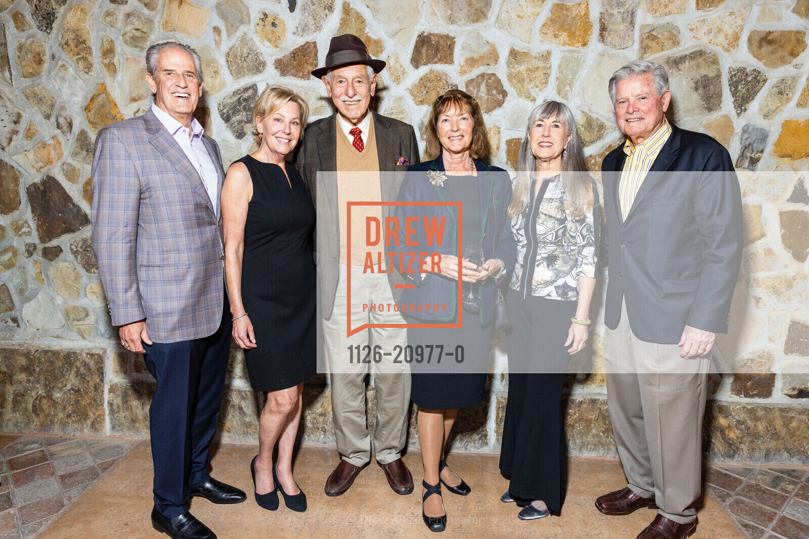 David Cook, Susan Gilmore, Louise Bea, Carlos Bea, Susan McQuaid, Dennis McQuaid, A Night in Tuscany NBCC's Annual Fall Gala 2022, Jacuzzi Family Vineyards. 24724 Arnold Dr, Sonoma, CA 95476 US, October 29th, 2022, Photo #1126-20977-0 David Cook, Susan Gilmore, Louise Bea, Carlos Bea, Susan McQuaid, Dennis McQuaid, Photo #1126-20977-0