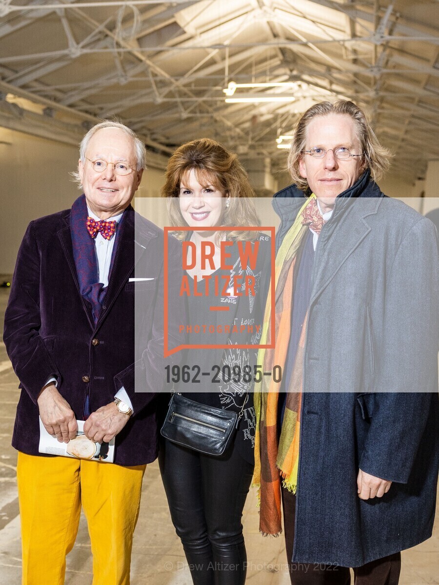 Jonathon Keats, Elaine Mellis, Martin Muller, Tiffany Shlain Opening at SHACK15, Ferry Building. Ferry Building, November 2nd, 2022, Photo #1962-20985-0 Jonathon Keats, Elaine Mellis, Martin Muller, Photo #1962-20985-0