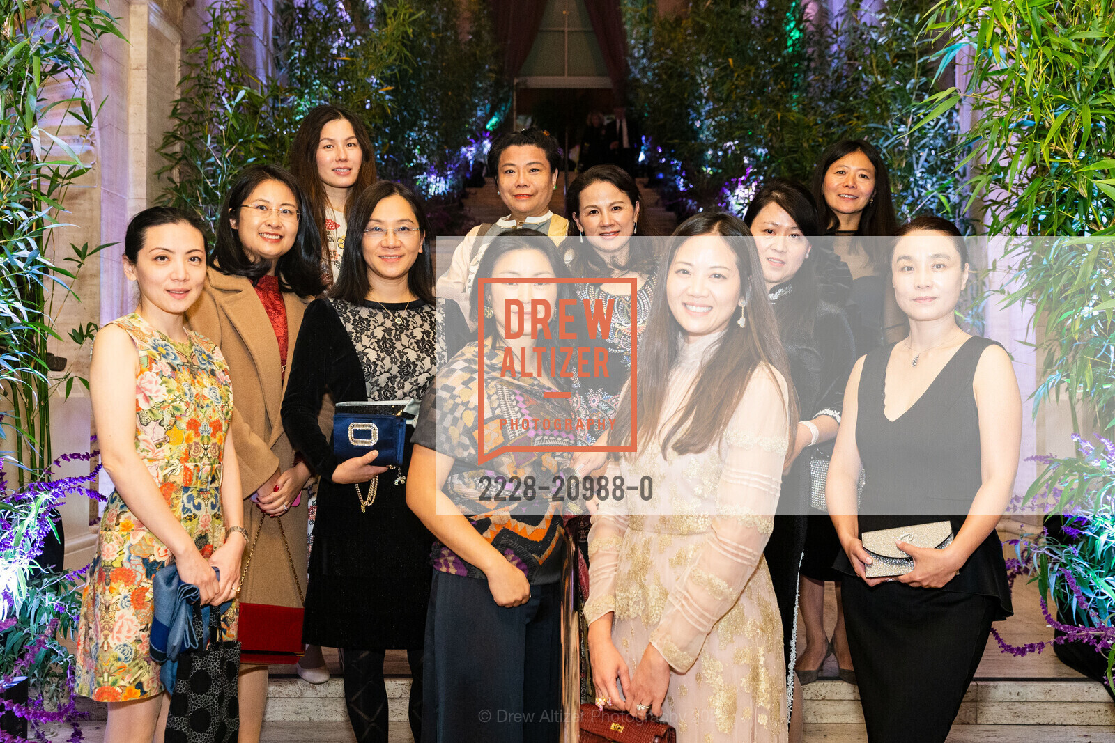 Christina Yuyu, Lichien Ma, Chrissy Luo, Asian Art Museum Tiger Gala 2022, Asian Art Museum. 200 Larkin St, San Francisco, CA 94102, November 3rd, 2022, Photo #2228-20988-0 Christina Yuyu, Lichien Ma, Chrissy Luo, Photo #2228-20988-0