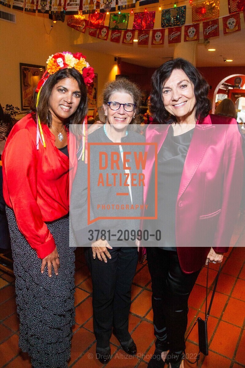 Manjula Noone, Kathleen Anderson, Pamela Culp, SF Symphony Dia de los Muertos 2022, Louise M. Davies Symphony Hall. 201 Van Ness Ave, SF, CA 94102 US, November 5th, 2022, Photo #3781-20990-0 Manjula Noone, Kathleen Anderson, Pamela Culp, Photo #3781-20990-0