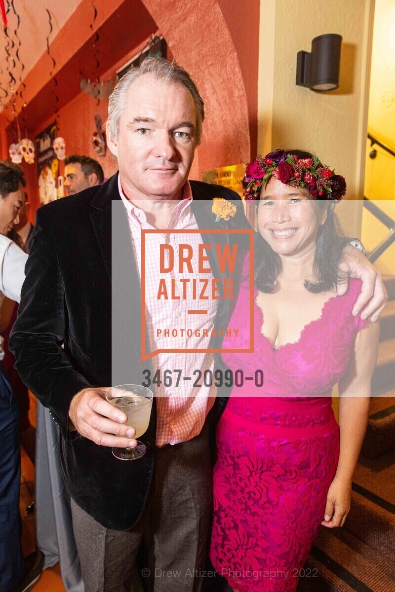 Kevin Duffin, Amanda Sargisson, SF Symphony Dia de los Muertos 2022, Louise M. Davies Symphony Hall. 201 Van Ness Ave, SF, CA 94102 US, November 5th, 2022, Photo #3467-20990-0 Kevin Duffin, Amanda Sargisson, Photo #3467-20990-0