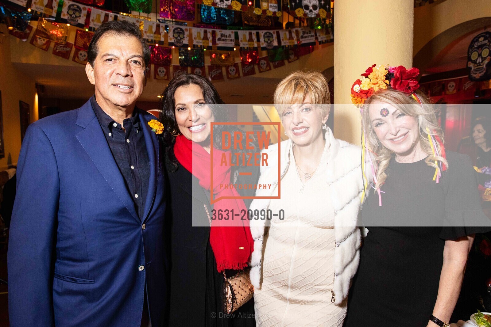 Steven Rocha, Bilques Smith, Nicole Angiuli, Deborah Rocha, SF Symphony Dia de los Muertos 2022, Louise M. Davies Symphony Hall. 201 Van Ness Ave, SF, CA 94102 US, November 5th, 2022, Photo #3631-20990-0 Steven Rocha, Bilques Smith, Nicole Angiuli, Deborah Rocha, Photo #3631-20990-0