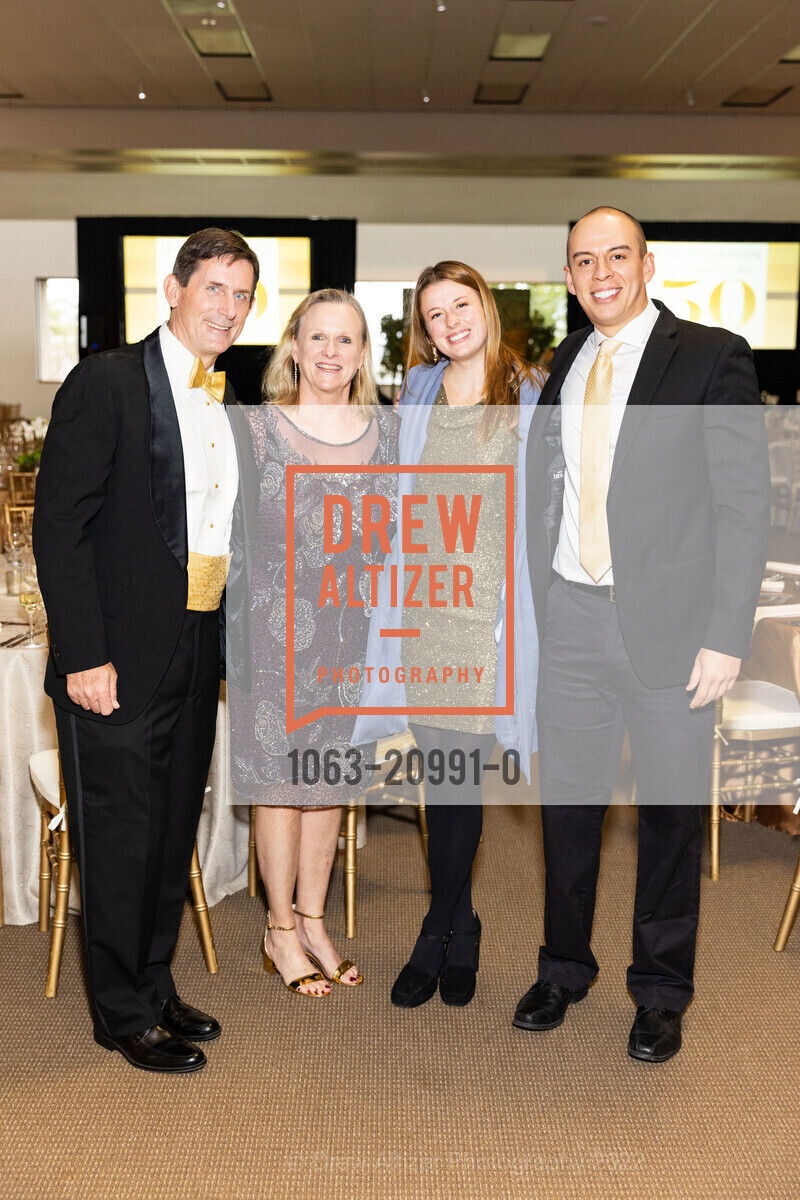Hunter Moore, Liz Creel, Marianna Moore, Alvaro Flores-Suarez, The Redwoods Golden 50th Anniversary Gala 2022, The Redwoods - Retirement, Assisted Living and Skilled Nursing. 40 Camino Alto, Mill Valley, CA 94941 US, November 5th, 2022, Photo #1063-20991-0 Hunter Moore, Liz Creel, Marianna Moore, Alvaro Flores-Suarez, Photo #1063-20991-0