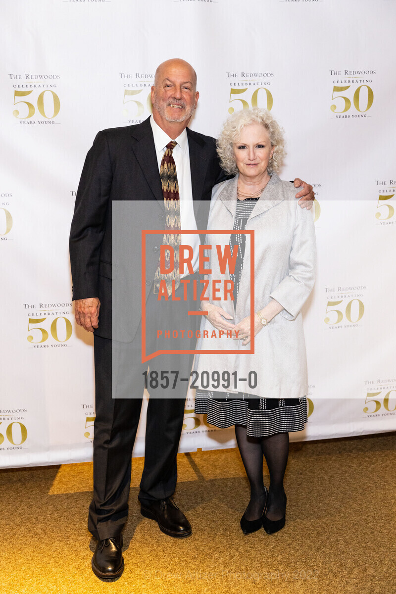 Stephen Burke, Kit Murphy, The Redwoods Golden 50th Anniversary Gala 2022, The Redwoods - Retirement, Assisted Living and Skilled Nursing. 40 Camino Alto, Mill Valley, CA 94941 US, November 5th, 2022, Photo #1857-20991-0 Stephen Burke, Kit Murphy, Photo #1857-20991-0