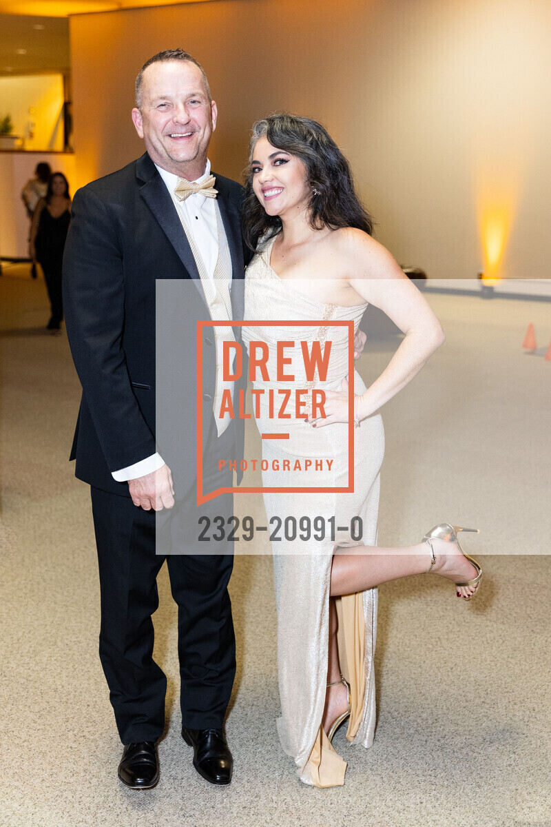 William Foster, Alma Gama, The Redwoods Golden 50th Anniversary Gala 2022, The Redwoods - Retirement, Assisted Living and Skilled Nursing. 40 Camino Alto, Mill Valley, CA 94941 US, November 5th, 2022, Photo #2329-20991-0 William Foster, Alma Gama, Photo #2329-20991-0