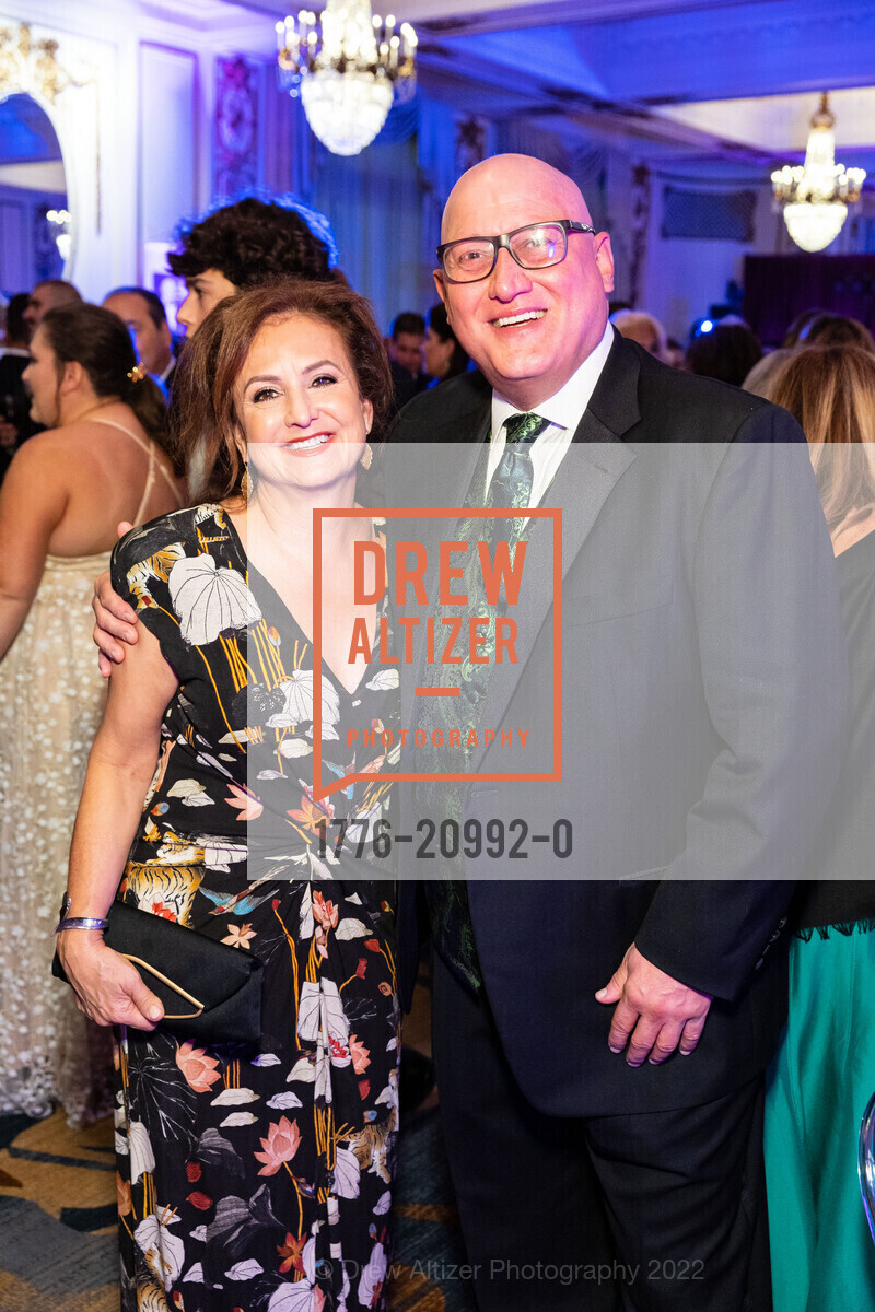 Mia Leondakis, Brian Fenwick, Hellenic Charity Ball 2022, The Palace Hotel, a Luxury Collection Hotel. 2 New Montgomery St, SF, CA 94105 US, November 5th, 2022, Photo #1776-20992-0 Mia Leondakis, Brian Fenwick, Photo #1776-20992-0