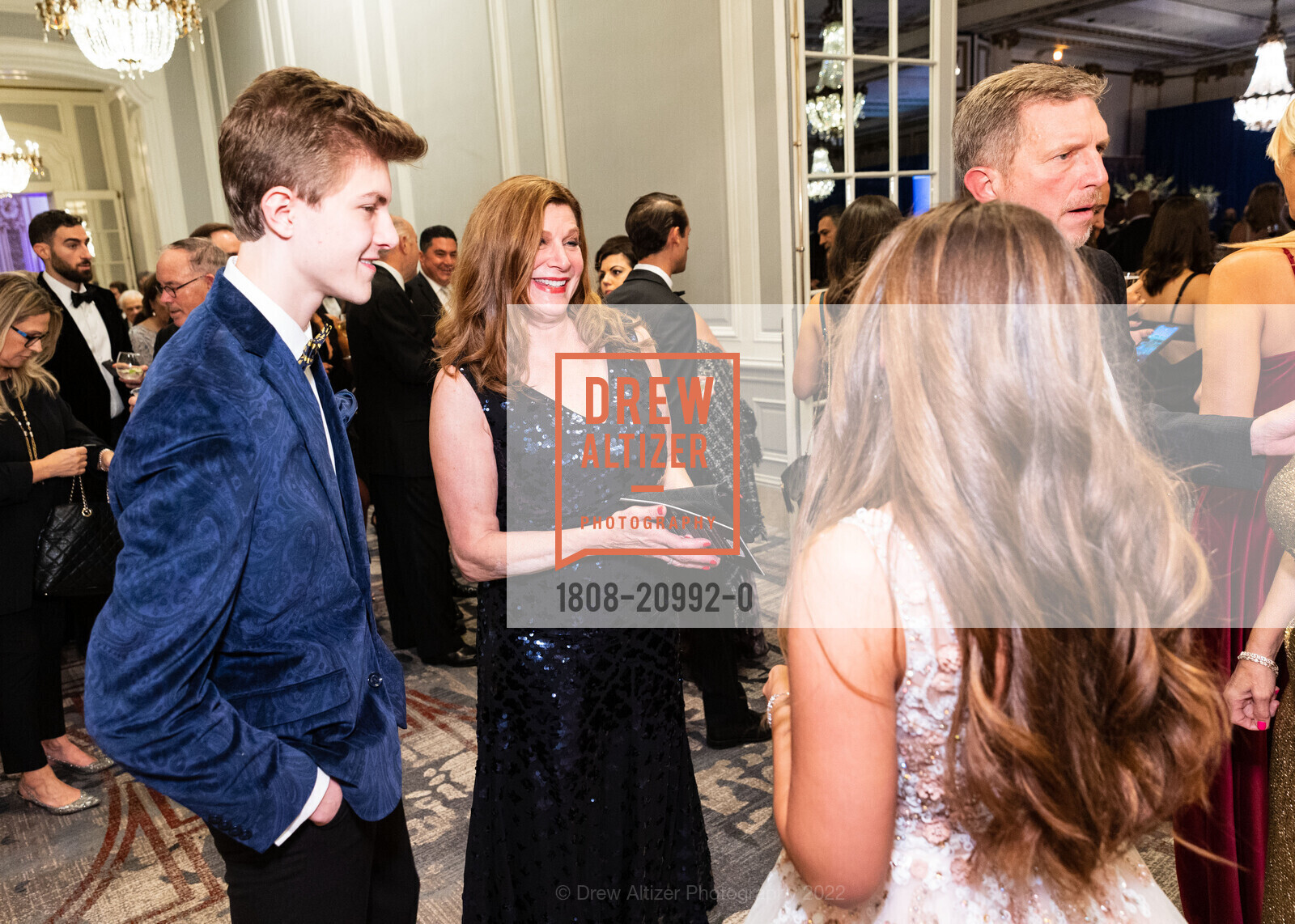 Alexander Kasolas, Stella Pantazis, Hellenic Charity Ball 2022, The Palace Hotel, a Luxury Collection Hotel. 2 New Montgomery St, SF, CA 94105 US, November 5th, 2022, Photo #1808-20992-0 Alexander Kasolas, Stella Pantazis, Photo #1808-20992-0