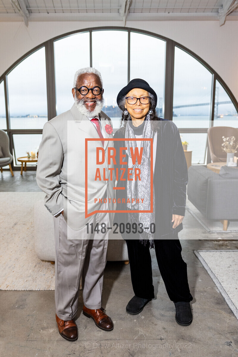 Toye Moses, Alma Robinson, Urban Ed Gala, SHACK15. SF, CA 94111 US, November 5th, 2022, Photo #1148-20993-0 Toye Moses, Alma Robinson, Photo #1148-20993-0
