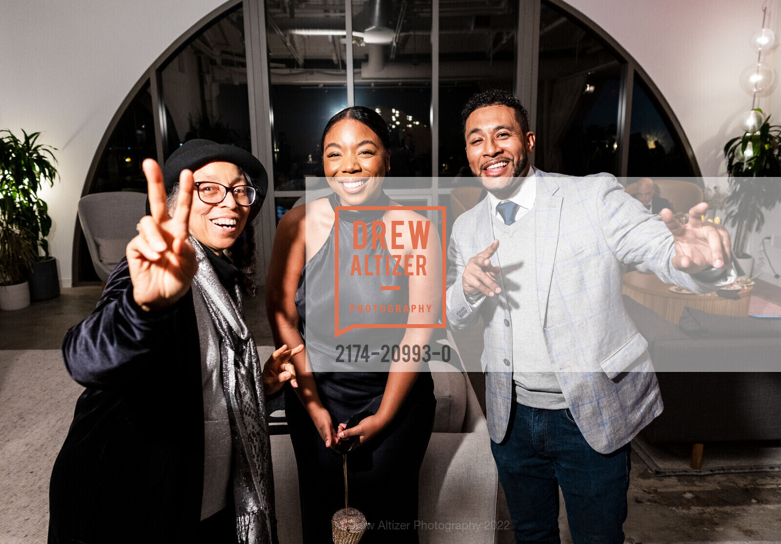 Alma Robinson, Randy Seriguchi, Urban Ed Gala, SHACK15. SF, CA 94111 US, November 5th, 2022, Photo #2174-20993-0 Alma Robinson, Randy Seriguchi, Photo #2174-20993-0