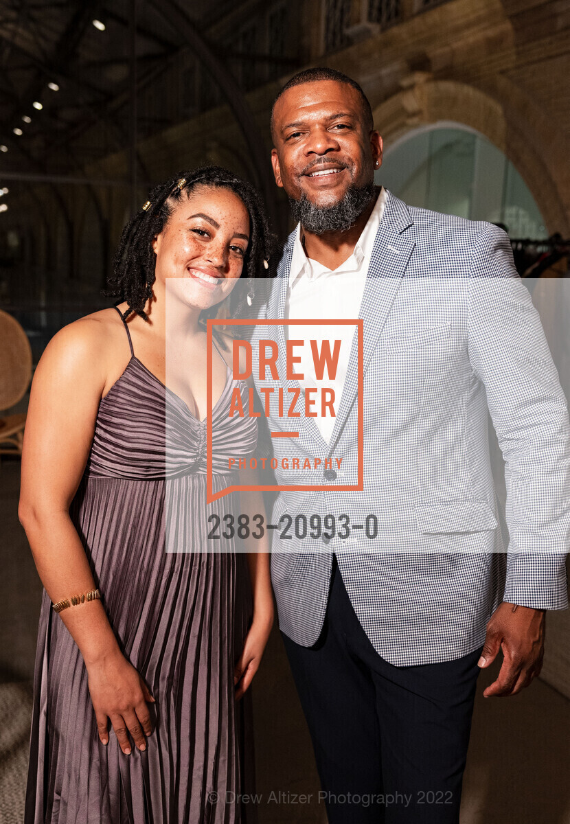 Brieana Johnson, Marcus Reynolds, Urban Ed Gala, SHACK15. SF, CA 94111 US, November 5th, 2022, Photo #2383-20993-0 Brieana Johnson, Marcus Reynolds, Photo #2383-20993-0