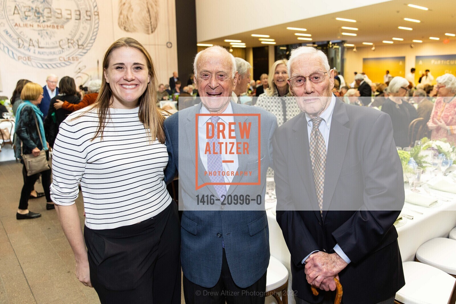 Janna Keegan, Bob Bransten, Maurice Gregg, FAMSF hosts Annual Luncheon 2022, de Young Museum. 50 Hagiwara Tea Garden Dr, San Francisco, CA 94118 US, November 7th, 2022, Photo #1416-20996-0 Janna Keegan, Bob Bransten, Maurice Gregg, Photo #1416-20996-0