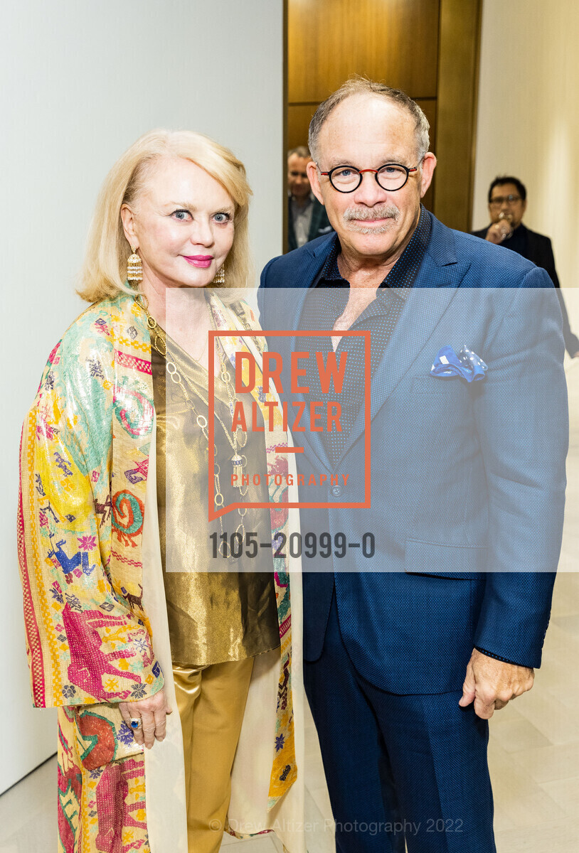 Heide Betz, Jon Finck, 181 Fremont celebrates Luxury Trending Magazine Issue Launch Party, 181 Fremont. 181 Fremont St, SF, CA 94105 US, November 10th, 2022, Photo #1105-20999-0 Heide Betz, Jon Finck, Photo #1105-20999-0
