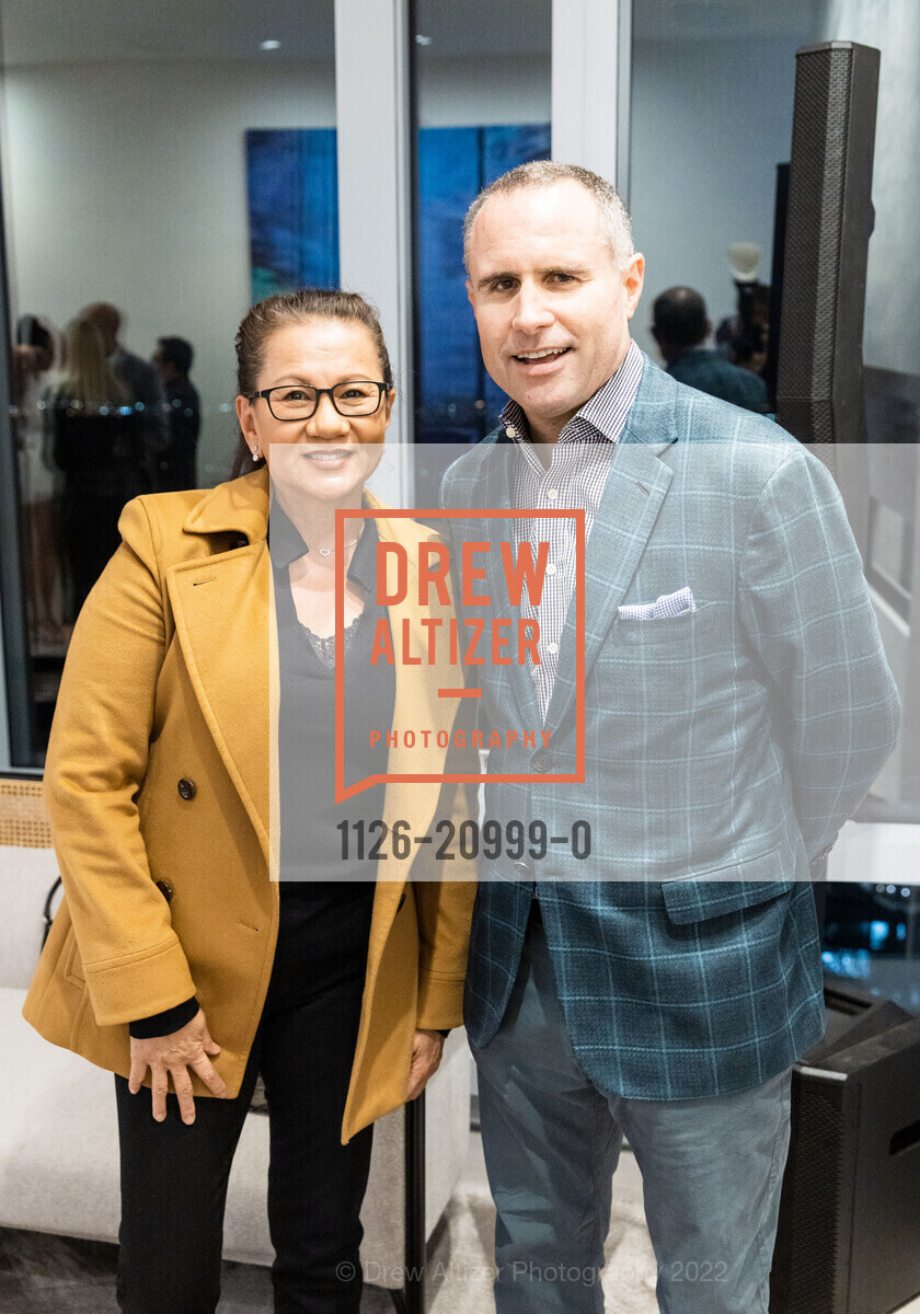Frances Diniz, John Harrington, 181 Fremont celebrates Luxury Trending Magazine Issue Launch Party, 181 Fremont. 181 Fremont St, SF, CA 94105 US, November 10th, 2022, Photo #1126-20999-0 Frances Diniz, John Harrington, Photo #1126-20999-0