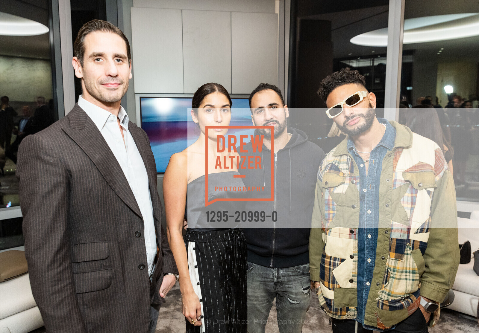 Andrei Karkar, Deborah Covell, Nima Etminan, Moody Jones, 181 Fremont celebrates Luxury Trending Magazine Issue Launch Party, 181 Fremont. 181 Fremont St, SF, CA 94105 US, November 10th, 2022, Photo #1295-20999-0 Andrei Karkar, Deborah Covell, Nima Etminan, Moody Jones, Photo #1295-20999-0