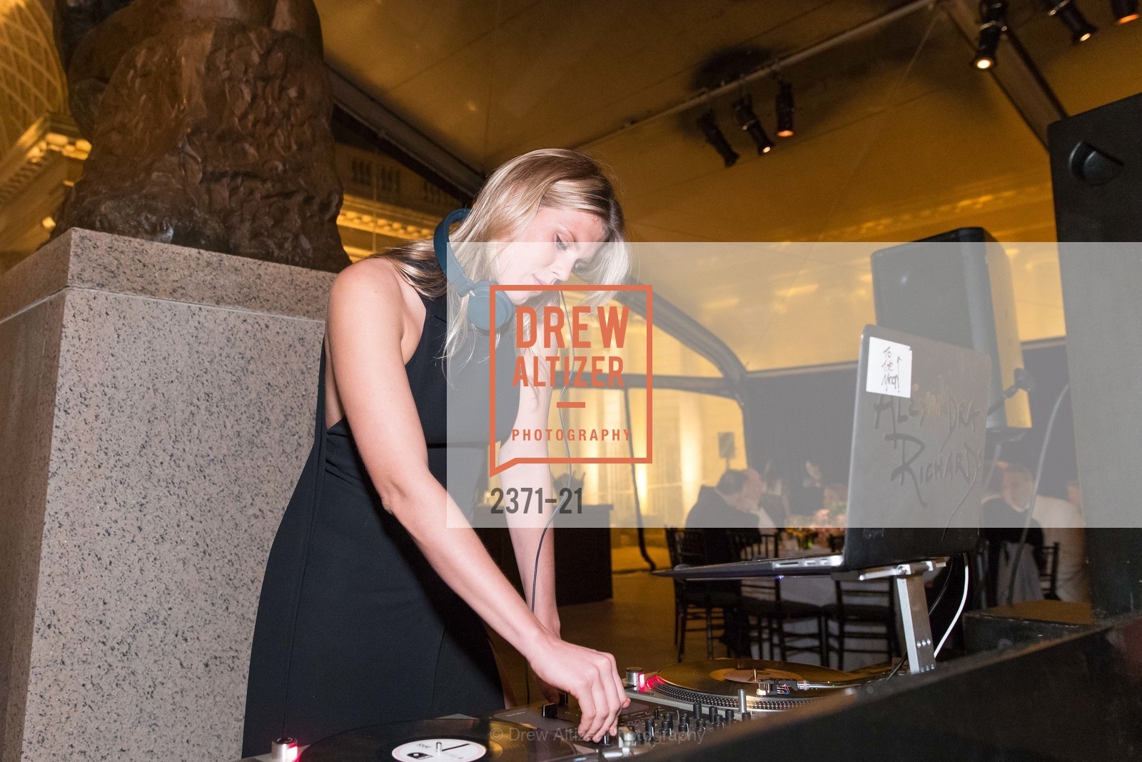 New empty gallery, DIOR and CONDE NAST Sponsor the MidWinter Gala, March 26th, 2015, Photo,Drew Altizer, Drew Altizer Photography, full-service event agency, private events, San Francisco photographer, photographer California