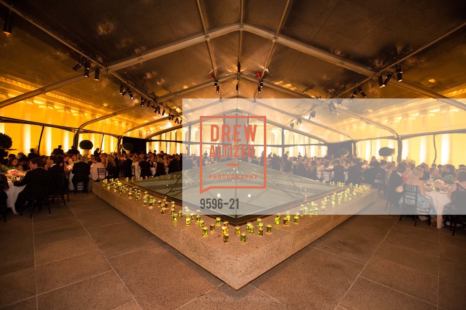 New empty gallery, DIOR and CONDE NAST Sponsor the MidWinter Gala, March 26th, 2015, Photo,Drew Altizer, Drew Altizer Photography, full-service agency, private events, San Francisco photographer, photographer california