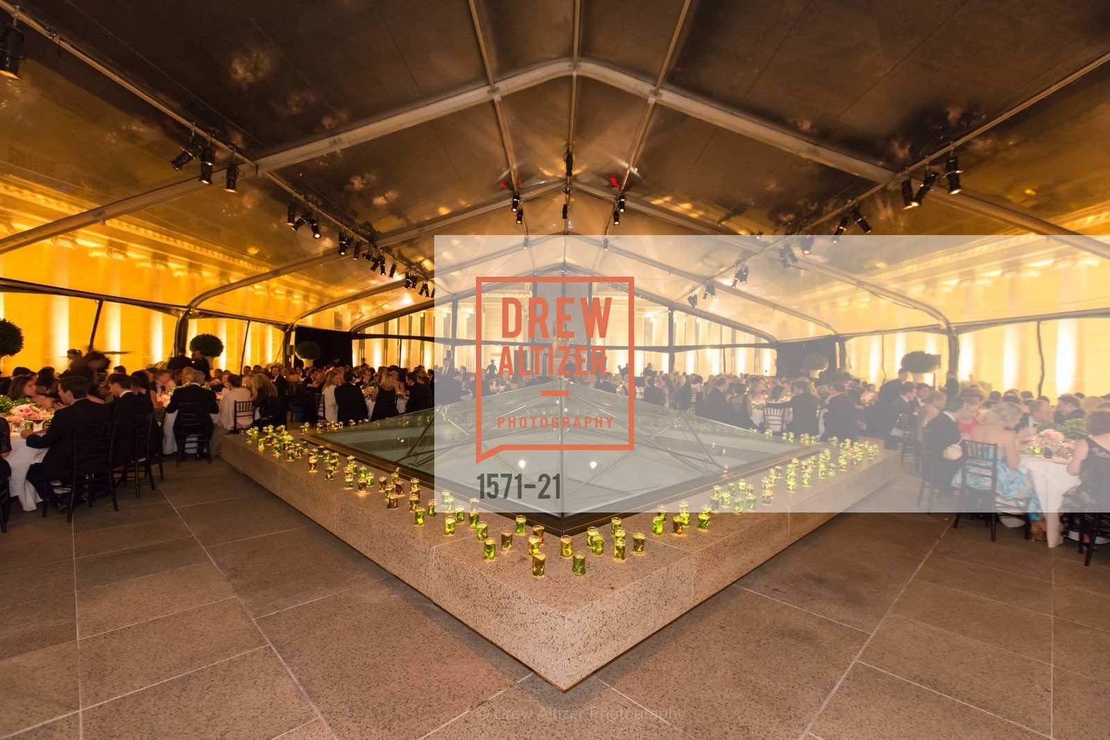 New empty gallery, DIOR and CONDE NAST Sponsor the MidWinter Gala, March 26th, 2015, Photo,Drew Altizer, Drew Altizer Photography, full-service agency, private events, San Francisco photographer, photographer california