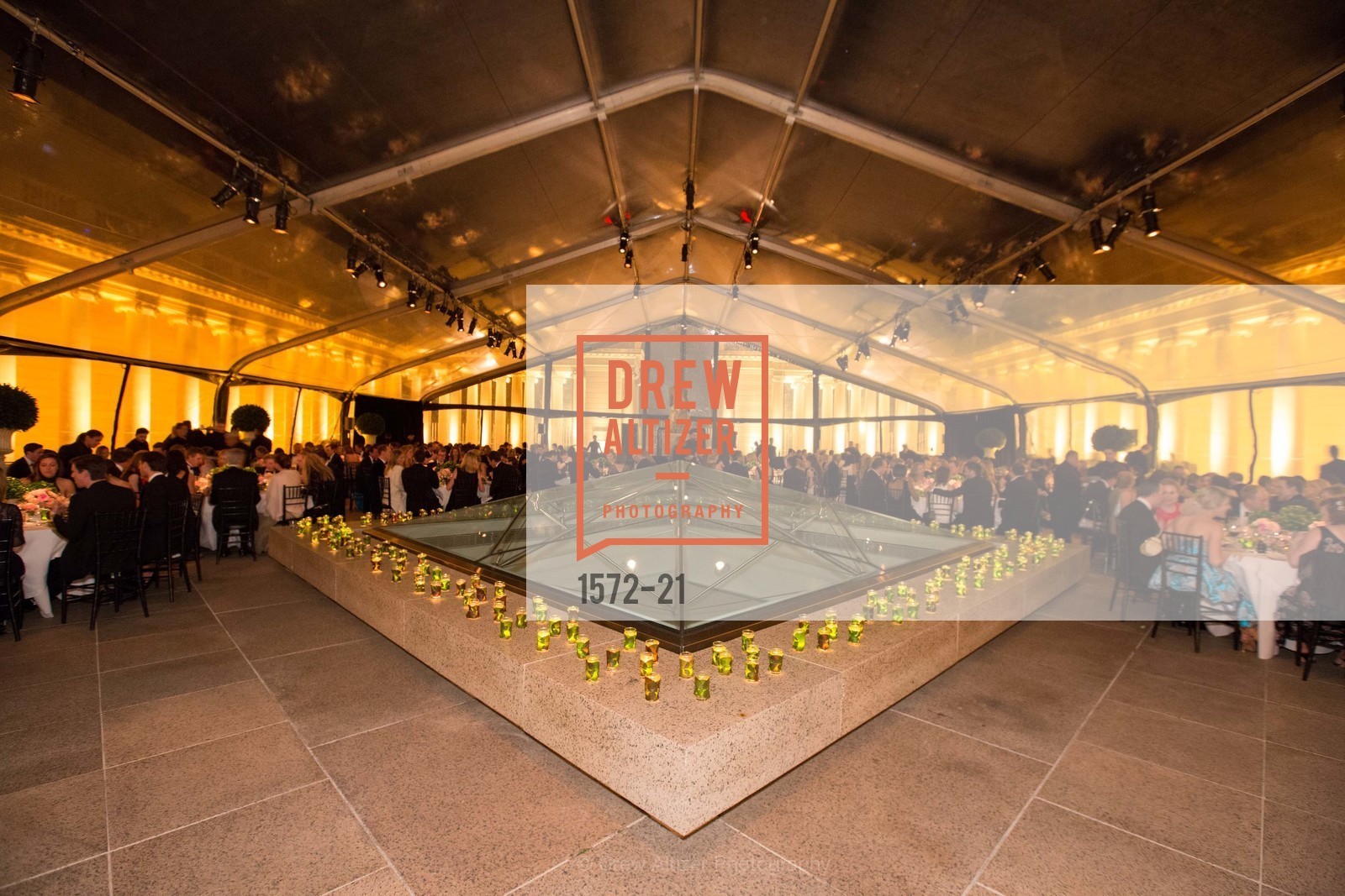 New empty gallery, DIOR and CONDE NAST Sponsor the MidWinter Gala, March 26th, 2015, Photo,Drew Altizer, Drew Altizer Photography, full-service agency, private events, San Francisco photographer, photographer california
