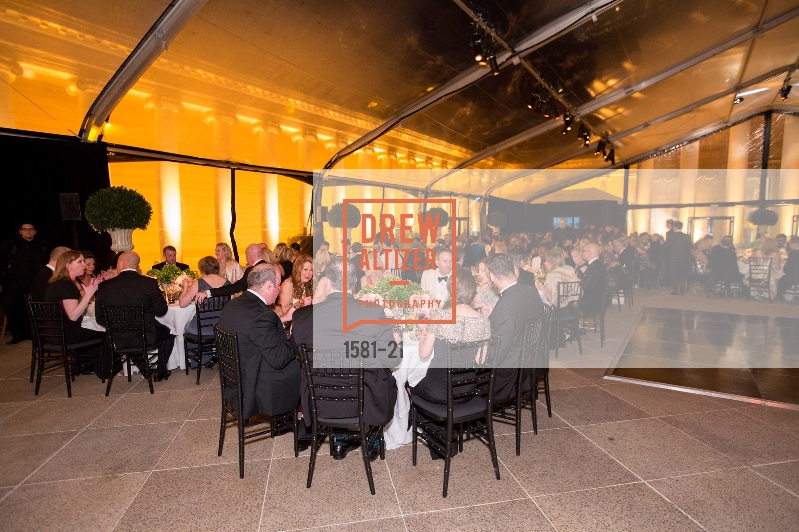 New empty gallery, DIOR and CONDE NAST Sponsor the MidWinter Gala, March 26th, 2015, Photo,Drew Altizer, Drew Altizer Photography, full-service agency, private events, San Francisco photographer, photographer california