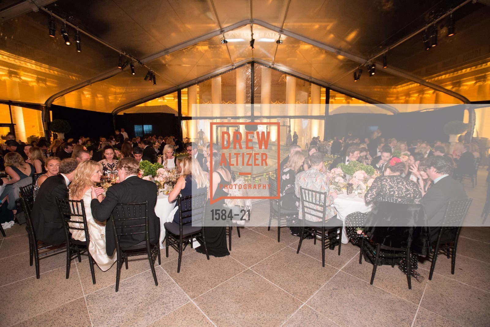 New empty gallery, DIOR and CONDE NAST Sponsor the MidWinter Gala, March 26th, 2015, Photo,Drew Altizer, Drew Altizer Photography, full-service agency, private events, San Francisco photographer, photographer california