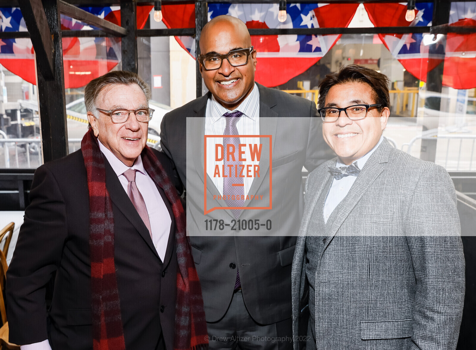 Lee Houskeeper, Mano Raju, Roberto Evangelista, John's Grill Election Day Luncheon 2022, John's Grill, November 8th, 2022, Photo #1178-21005-0 Lee Houskeeper, Mano Raju, Roberto Evangelista, Photo #1178-21005-0
