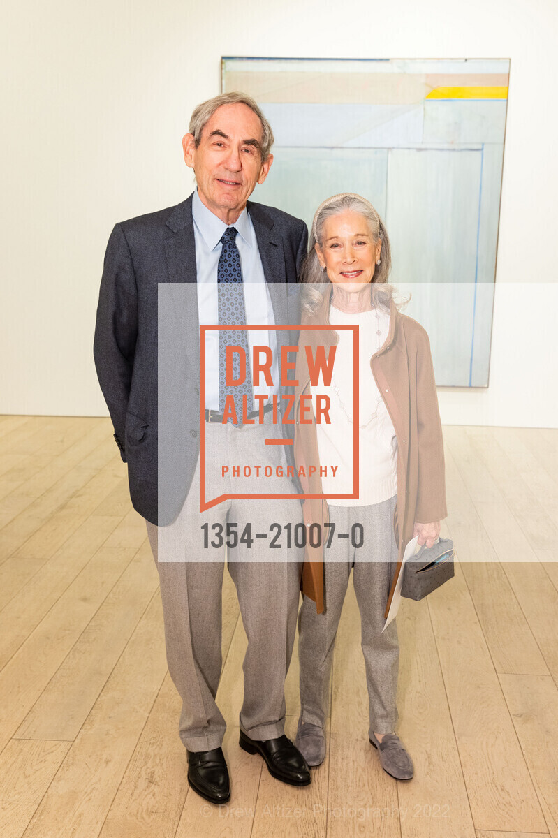Ken Novack, Debby Novack, Berggruen Gallery Opening, Berggruen Gallery. 10 Hawthorne St, November 10th, 2022, Photo #1354-21007-0 Ken Novack, Debby Novack, Photo #1354-21007-0