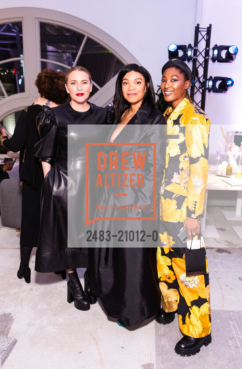 Cori Taylor, Sherri McMullen, Noel Bonner, McMullen 15th Anniversary Party and Fashion Presentation, SHACK15. SHACK15 @ SF, CA 94111 US, November 17th, 2022, Photo #2483-21012-0 Cori Taylor, Sherri McMullen, Noel Bonner, Photo #2483-21012-0