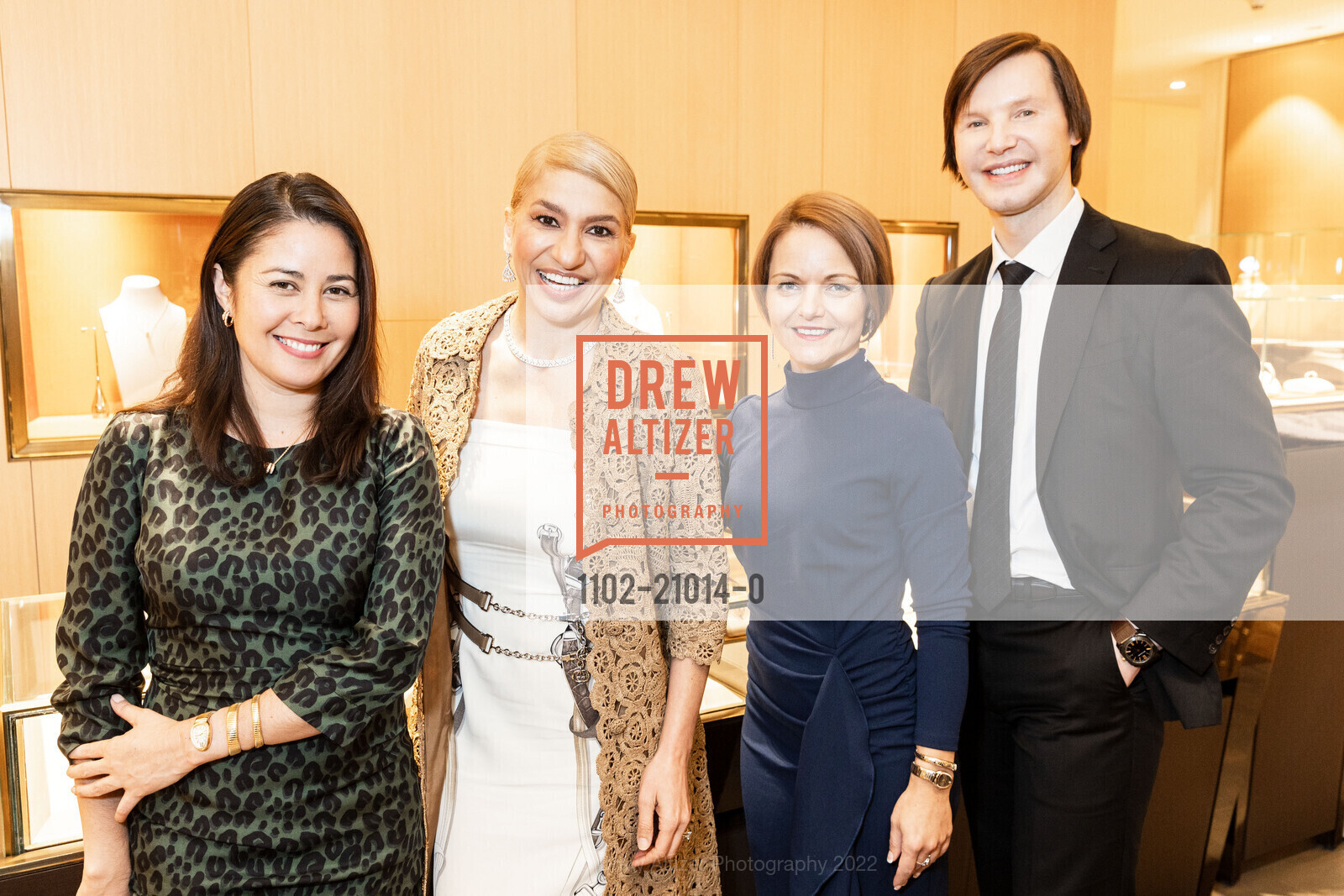 Alix Hamilton, Navid Armstrong, Ana Blackwell, Ivan Bekichev, BVLGARI hosts Save The Children, BVLGARI. 200 Stockton St, SF, CA 94108 US, November 17th, 2022, Photo #1102-21014-0 Alix Hamilton, Navid Armstrong, Ana Blackwell, Ivan Bekichev, Photo #1102-21014-0