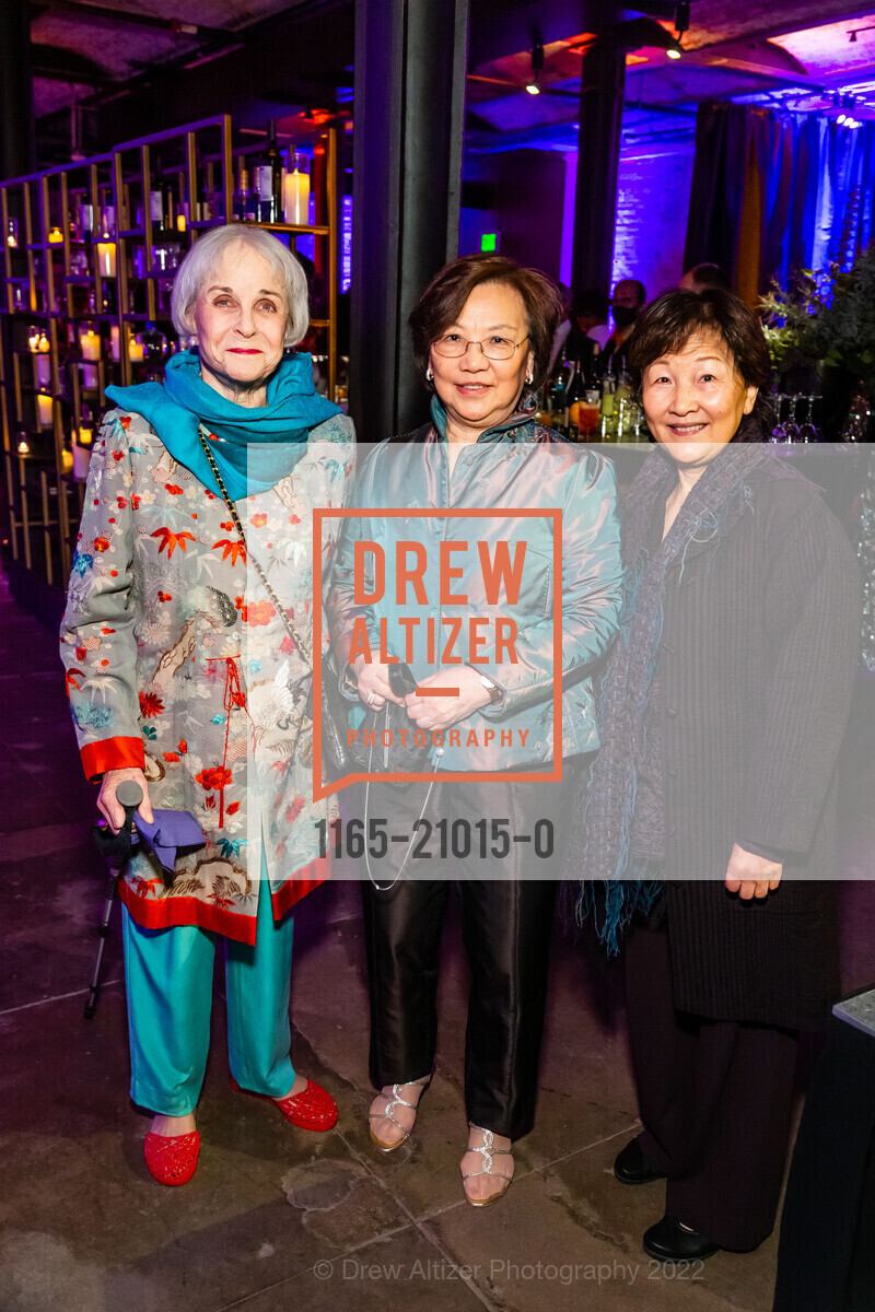 Jeannie Boring, Virginia Foo, Lucia Cha, SFCM Fourth Hall with Yuja Wang, 1 Jones Street, CA 94102 US. The Hibernia Bank Building @ The Hibernia Bank Building, November 17th, 2022, Photo #1165-21015-0 Jeannie Boring, Virginia Foo, Lucia Cha, Photo #1165-21015-0