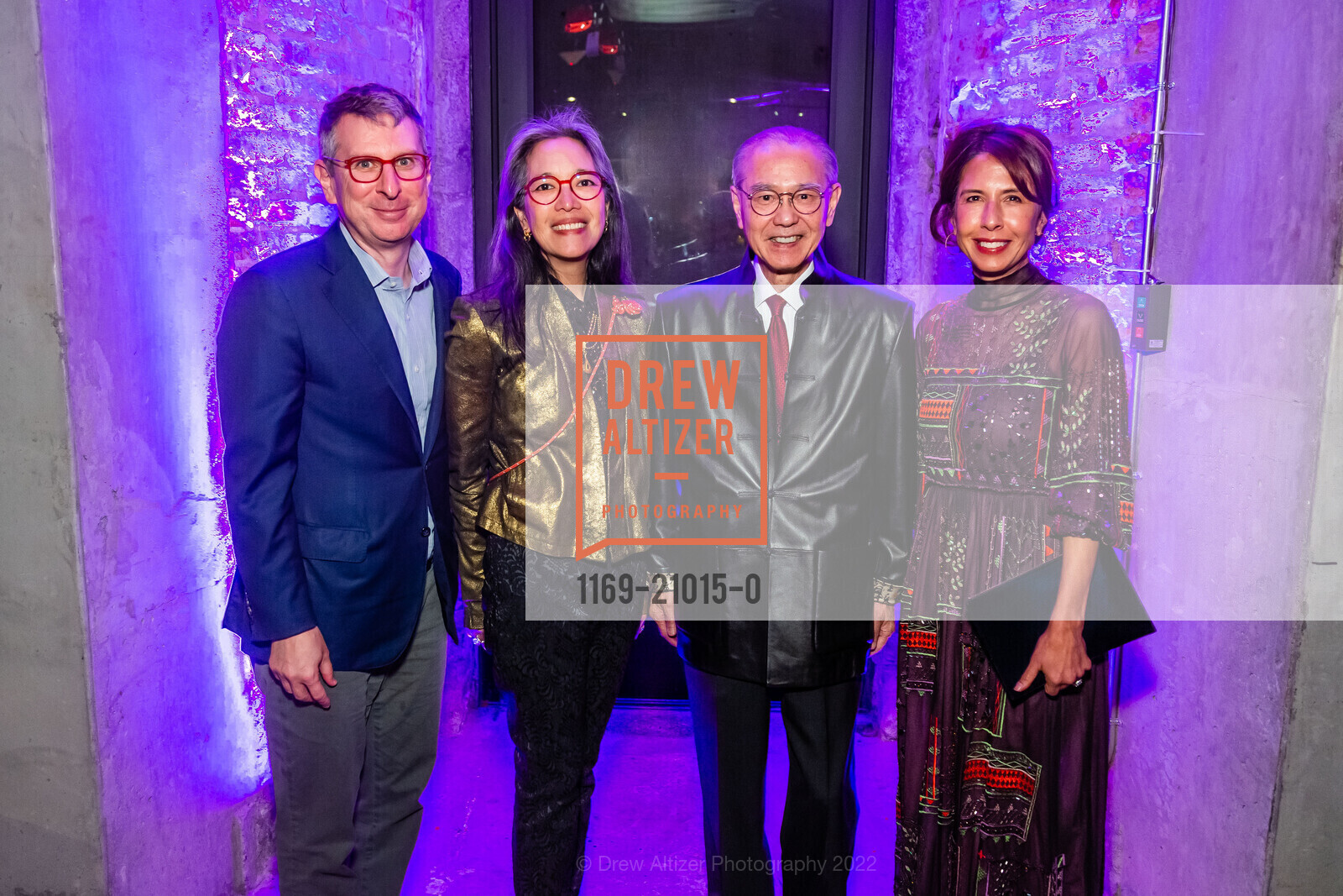 Paul Aiello, Caroline Chiu, Timothy Foo, Deborah Kan, Photo #1169-21015-0