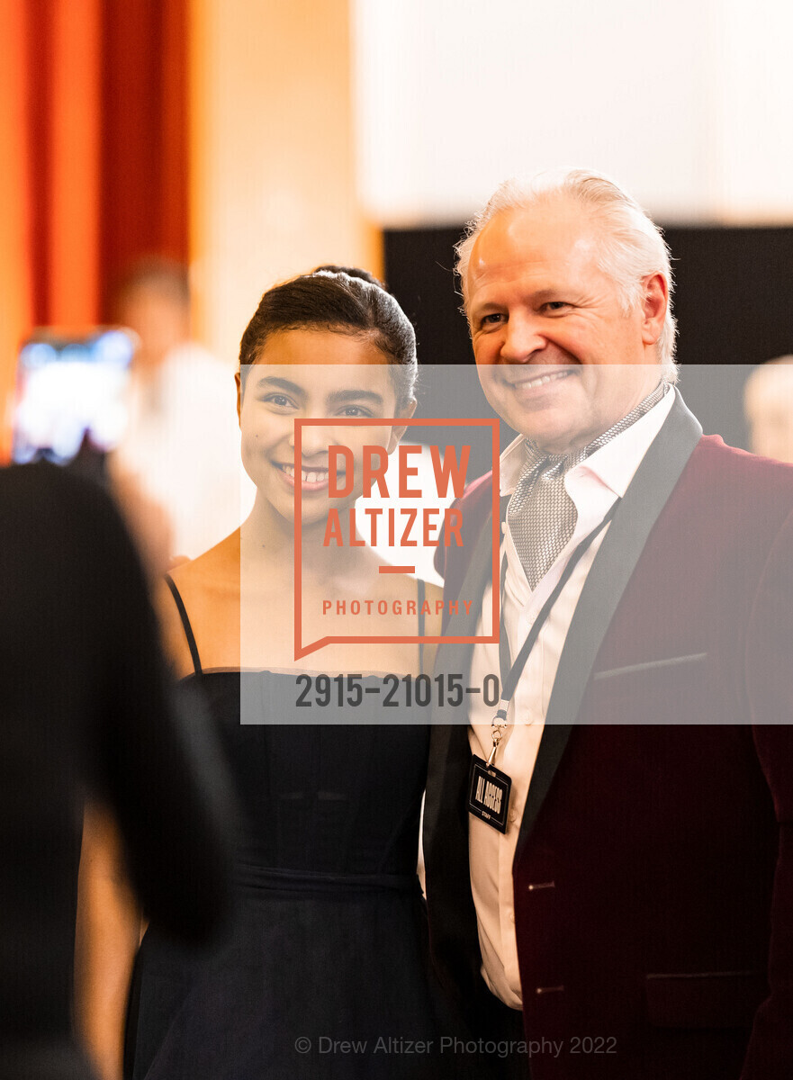 Amaryn Olmeda, Nic Meredith, Photo #2915-21015-0