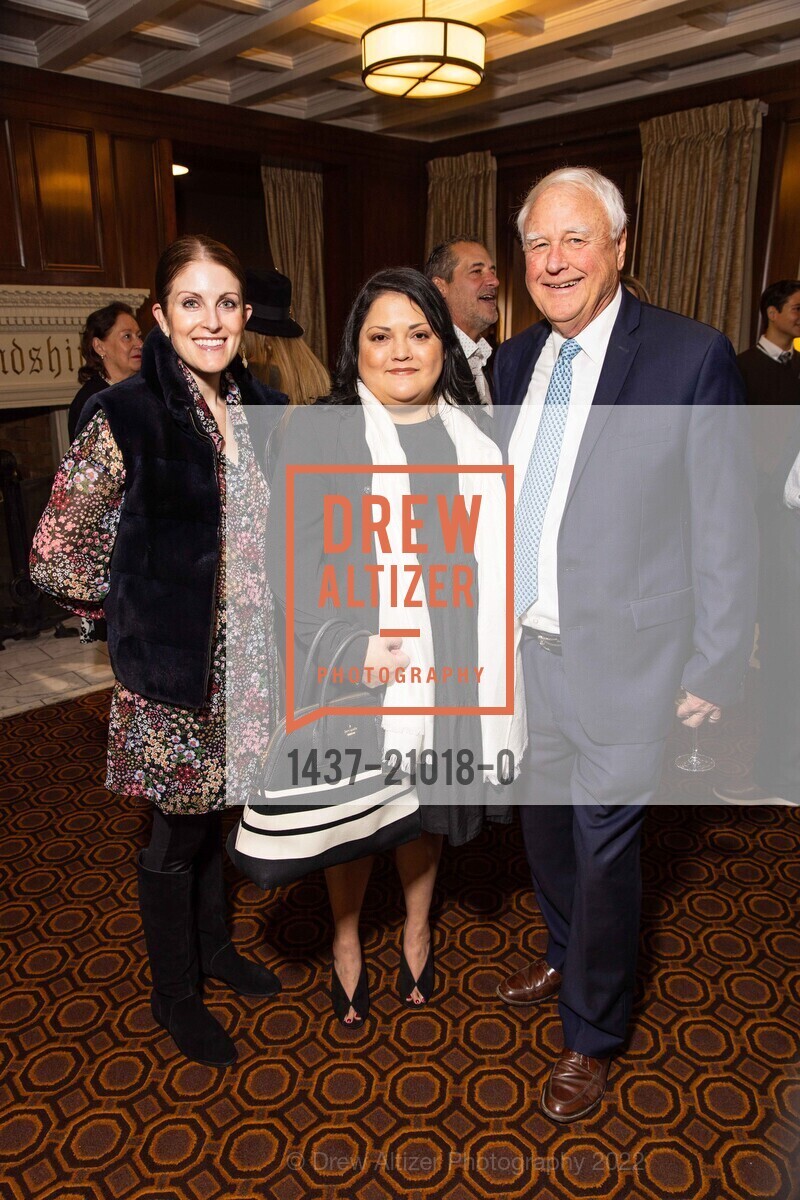 Meredith Esslate, Carolina Whitty, Mike Peterson, Photo #1437-21018-0