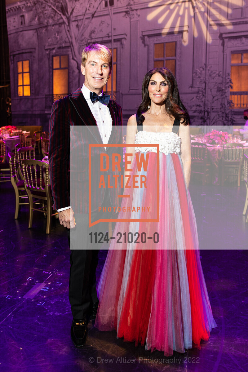 Jack Calhoun, Lisa Zabelle, San Francisco Opera Guild's Evening on The Stage 2022, Opera House. 401 Van Ness Avenue, November 29th, 2022, Photo #1124-21020-0 Jack Calhoun, Lisa Zabelle, Photo #1124-21020-0