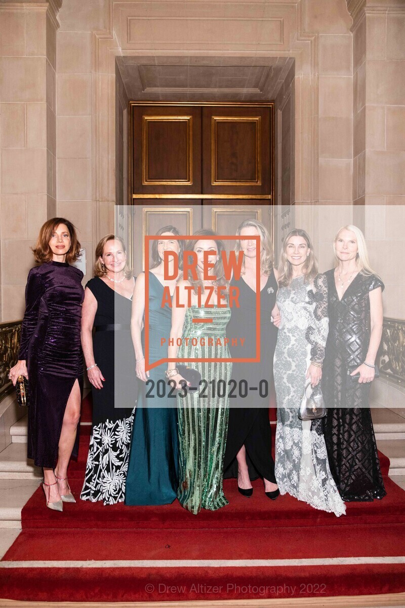 Elena Zorn, Anne Pedrero, Francesca Amann, Maryam Muduroglu, Gretchen Hansen, Lisa Zanze, Linle Froeb, San Francisco Opera Guild's Evening on The Stage 2022, Opera House. 401 Van Ness Avenue, November 29th, 2022, Photo #2023-21020-0 Elena Zorn, Anne Pedrero, Francesca Amann, Maryam Muduroglu, Gretchen Hansen, Lisa Zanze, Linle Froeb, Photo #2023-21020-0