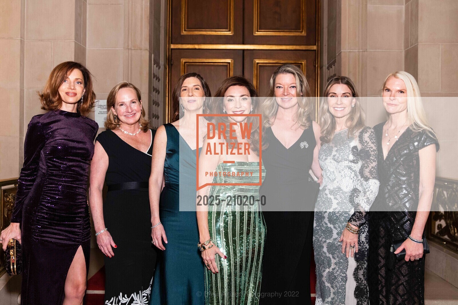 Elena Zorn, Anne Pedrero, Francesca Amann, Maryam Muduroglu, Gretchen Hansen, Lisa Zanze, Linle Froeb, San Francisco Opera Guild's Evening on The Stage 2022, Opera House. 401 Van Ness Avenue, November 29th, 2022, Photo #2025-21020-0 Elena Zorn, Anne Pedrero, Francesca Amann, Maryam Muduroglu, Gretchen Hansen, Lisa Zanze, Linle Froeb, Photo #2025-21020-0