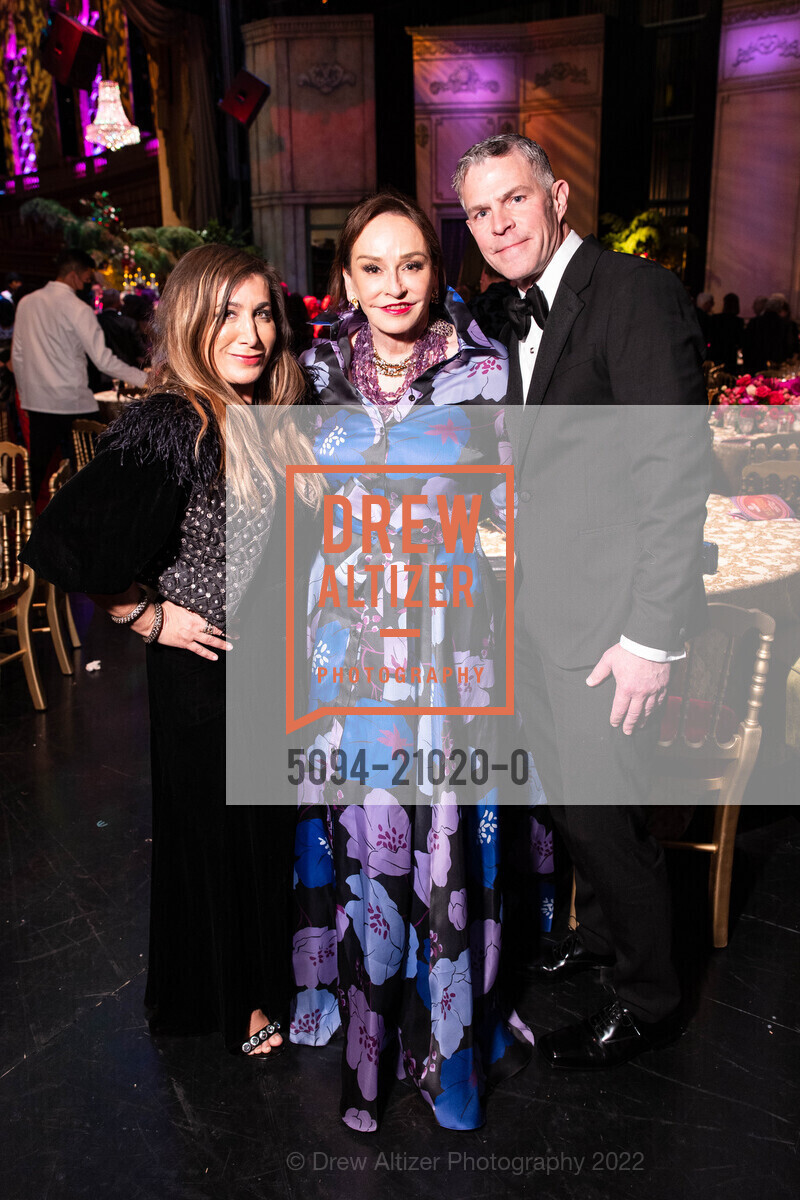 Jennifer Smith, Elisa Stephens, James Rogers, San Francisco Opera Guild's Evening on The Stage 2022, Opera House. 401 Van Ness Avenue, November 29th, 2022, Photo #5094-21020-0 Jennifer Smith, Elisa Stephens, James Rogers, Photo #5094-21020-0