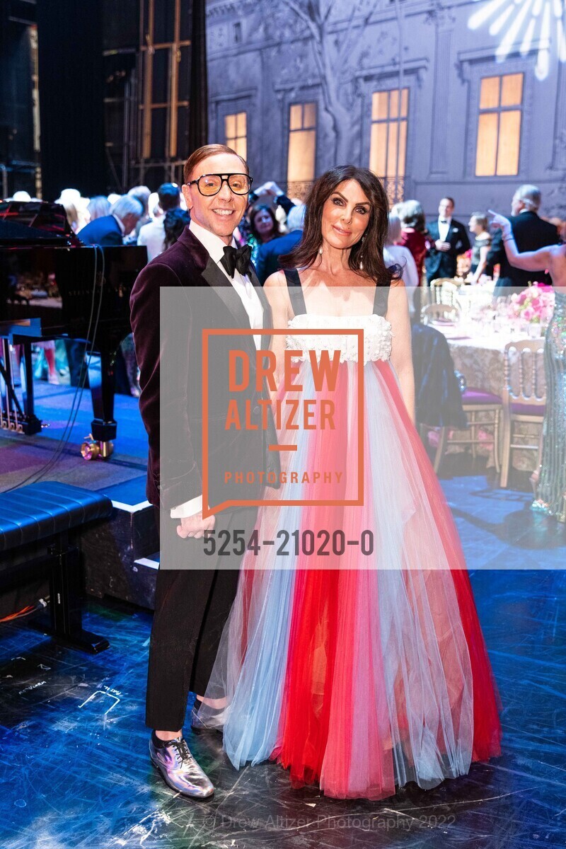 Mark Rhoades, Lisa Zabelle, San Francisco Opera Guild's Evening on The Stage 2022, Opera House. 401 Van Ness Avenue, November 29th, 2022, Photo #5254-21020-0 Mark Rhoades, Lisa Zabelle, Photo #5254-21020-0