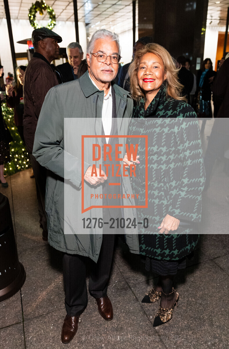 Ronald Clark, Rosemary Clark, Ronnie and Karen Lott All Stars Helping Kids Holiday Event 2022, The Vault. 555 California St, SF, CA 94104 US, December 2nd, 2022, Photo #1276-21024-0 Ronald Clark, Rosemary Clark, Photo #1276-21024-0