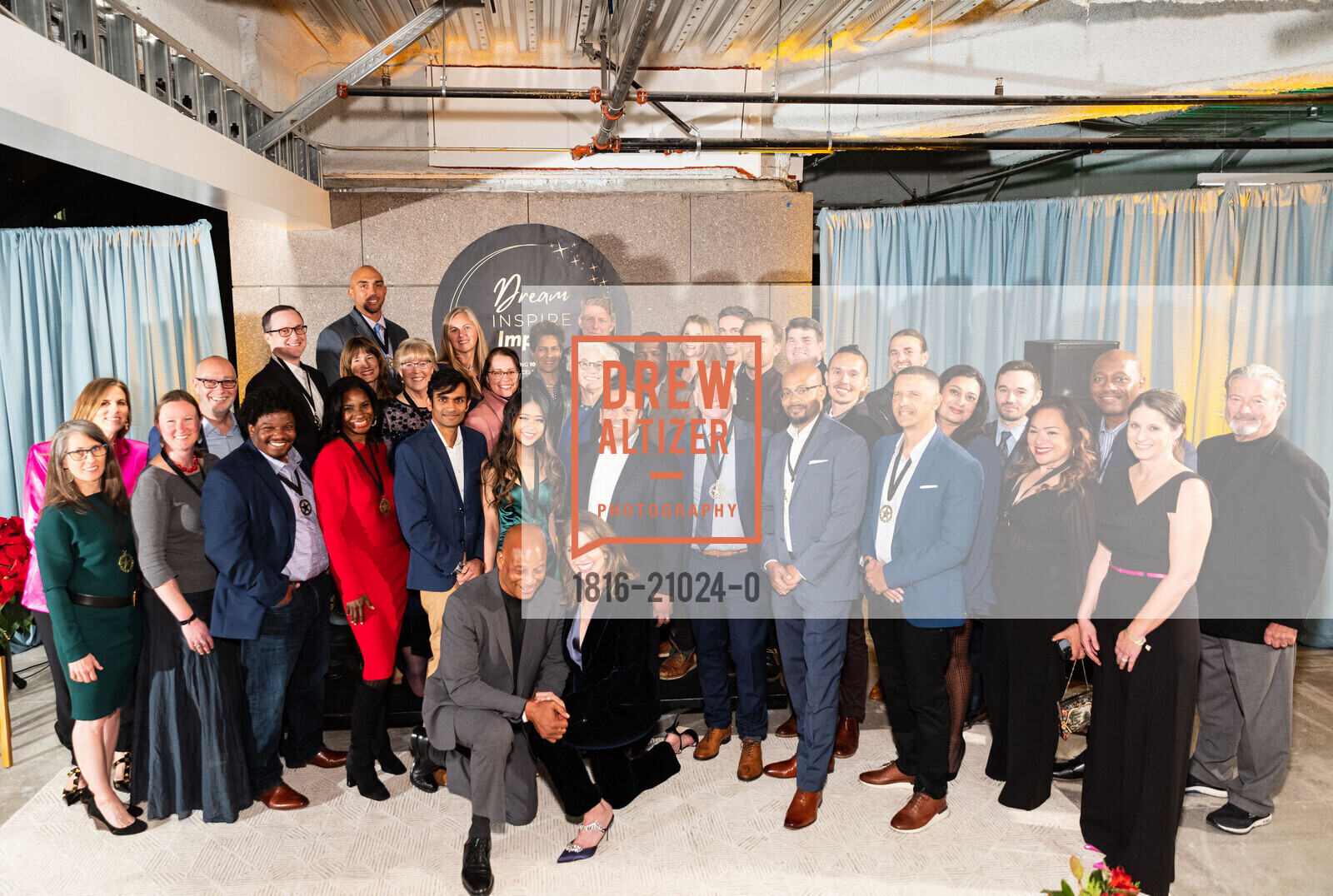 Dontae Lartigue, Michael Fauteux, Brandon Nicholson, Amay Aggarwal, Andrea Schulz, Mary Zhu, Ronnie Lott, Karen Lott, Ronnie and Karen Lott All Stars Helping Kids Holiday Event 2022, The Vault. 555 California St, SF, CA 94104 US, December 2nd, 2022, Photo #1816-21024-0 Dontae Lartigue, Michael Fauteux, Brandon Nicholson, Amay Aggarwal, Andrea Schulz, Mary Zhu, Ronnie Lott, Karen Lott, Photo #1816-21024-0