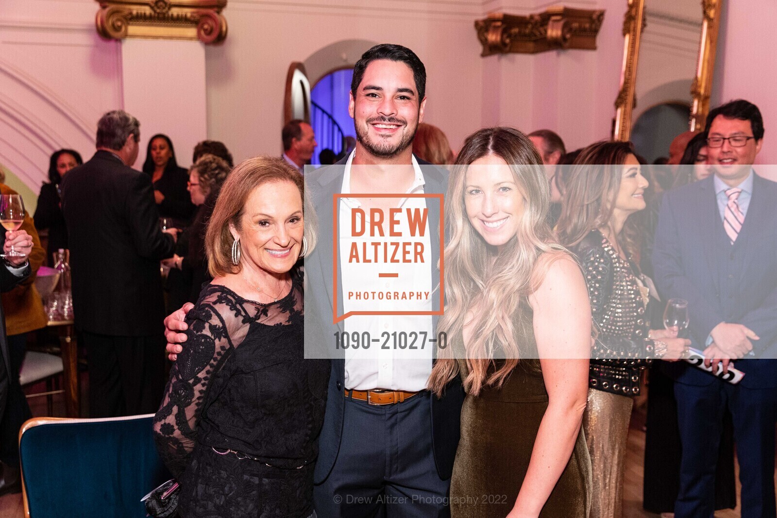 Cindy Rutter, Matt French, Vanessa French, Holiday Hob Nob benefiting St. Francis Foundation 2022, Saint Joseph’s Arts Society. 1401 Howard St, SF, CA 94103 US, December 3rd, 2022, Photo #1090-21027-0 Cindy Rutter, Matt French, Vanessa French, Photo #1090-21027-0