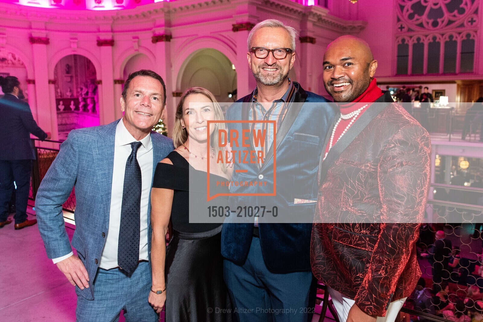 Steve Namnath, Heidi Wittenberg, Harald Frohlich, Thomas Satterwhite, Holiday Hob Nob benefiting St. Francis Foundation 2022, Saint Joseph’s Arts Society. 1401 Howard St, SF, CA 94103 US, December 3rd, 2022, Photo #1503-21027-0 Steve Namnath, Heidi Wittenberg, Harald Frohlich, Thomas Satterwhite, Photo #1503-21027-0