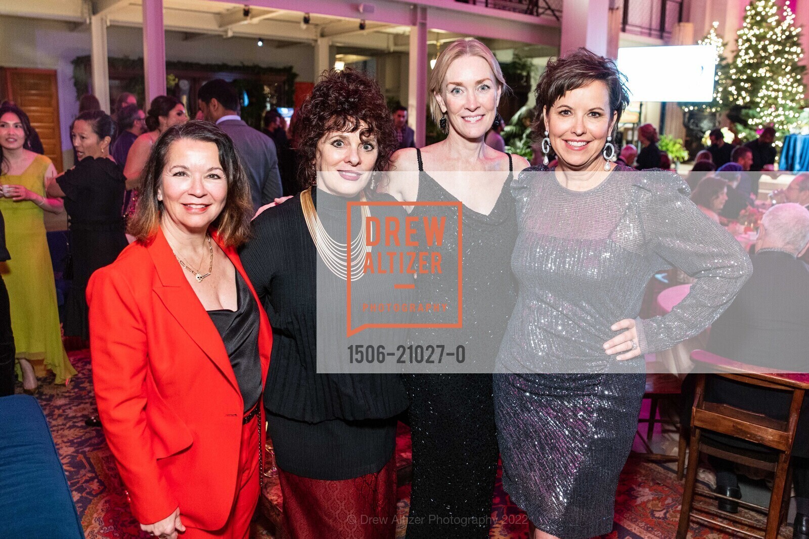 Maria LaGuardia, Joanne Sula, Maureen Gannon, Kate Smith, Holiday Hob Nob benefiting St. Francis Foundation 2022, Saint Joseph’s Arts Society. 1401 Howard St, SF, CA 94103 US, December 3rd, 2022, Photo #1506-21027-0 Maria LaGuardia, Joanne Sula, Maureen Gannon, Kate Smith, Photo #1506-21027-0