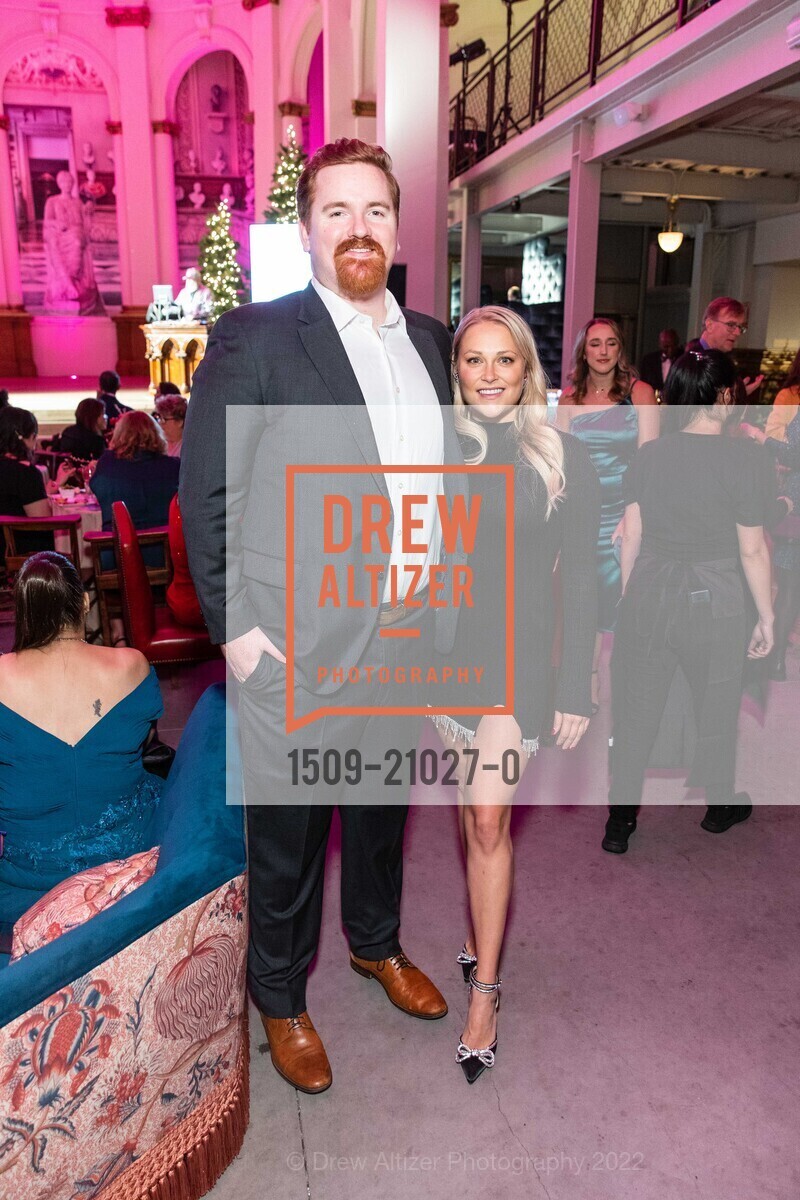 Michael Brady, Kendall Davis, Holiday Hob Nob benefiting St. Francis Foundation 2022, Saint Joseph’s Arts Society. 1401 Howard St, SF, CA 94103 US, December 3rd, 2022, Photo #1509-21027-0 Michael Brady, Kendall Davis, Photo #1509-21027-0