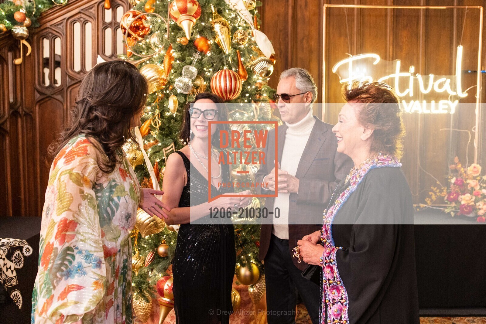 Veronica Berti Bocelli, Eva Zanetti, Andrea Bocelli, Maria Manetti Shrem, Photo #1206-21030-0