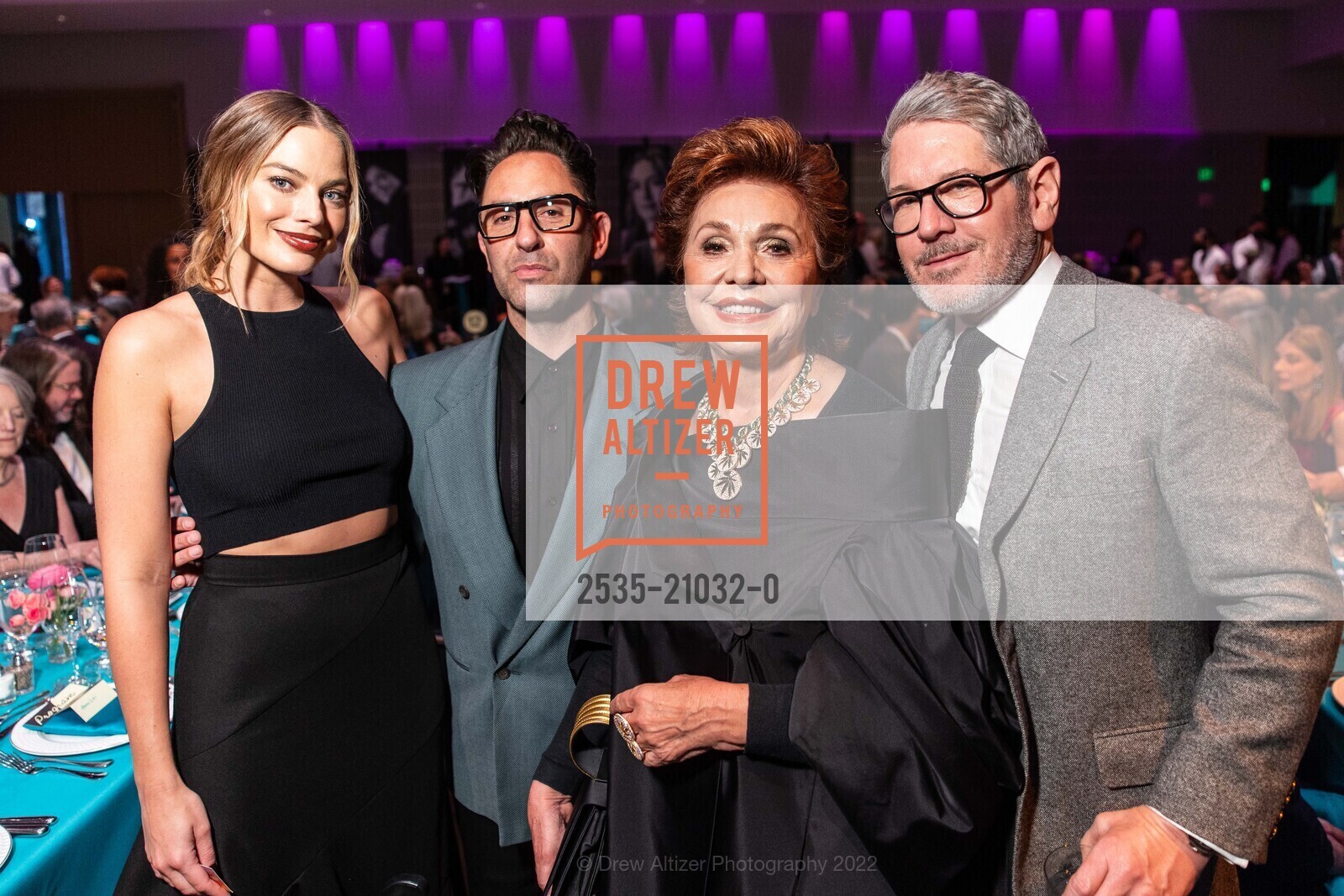 Margot Robbie, Mauro Aprile Zanetti, Maria Manetti Shrem, Steven Volpe, SFFILM Awards 2022 Honoring Margot Robbie, Ryan Coogler, Stephanie Hsu and Sarah Polley, Yerba Buena Center for The Arts, December 5th, 2022, Photo #2535-21032-0 Margot Robbie, Mauro Aprile Zanetti, Maria Manetti Shrem, Steven Volpe, Photo #2535-21032-0