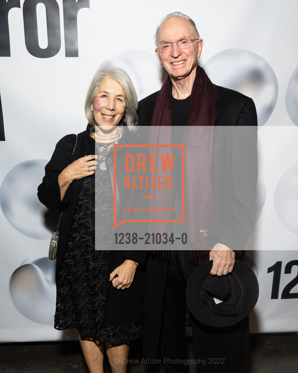 Leslie Murphy-Chutorian, Doug Murphy-Chutorian, Museum of Craft and Design's Art for All Mirror Ball Benefit and Auction 2022, Museum of Craft and Design, December 6th, 2022, Photo #1238-21034-0 Leslie Murphy-Chutorian, Doug Murphy-Chutorian, Photo #1238-21034-0