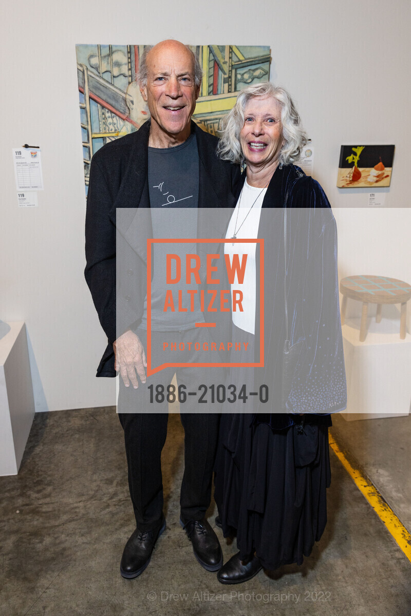 Rob Master, Diane Master, Museum of Craft and Design's Art for All Mirror Ball Benefit and Auction 2022, Museum of Craft and Design, December 6th, 2022, Photo #1886-21034-0 Rob Master, Diane Master, Photo #1886-21034-0