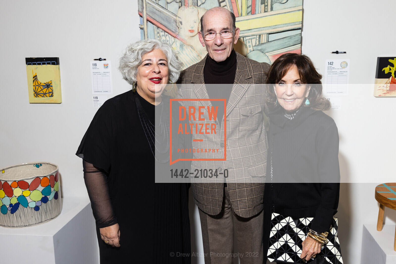 JoAnn Edwards, Steve Kaplan, Alyce Kaplan, Museum of Craft and Design's Art for All Mirror Ball Benefit and Auction 2022, Museum of Craft and Design, December 6th, 2022, Photo #1442-21034-0 JoAnn Edwards, Steve Kaplan, Alyce Kaplan, Photo #1442-21034-0